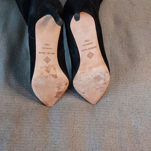 Antonio Melani Suede Leather kitten heels knee-high boots - Picture 8 of 12